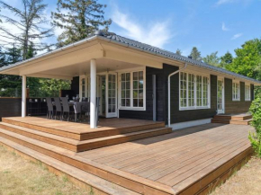 Holiday Home Auke - 100m from the sea by Interhome, Bogø By